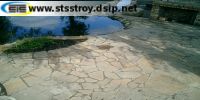 Использование песчаника для создания искусственных водоемов